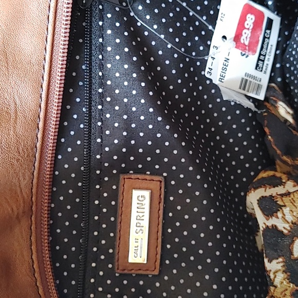 ✅Call it Spring Purse - Picture 7 of 8